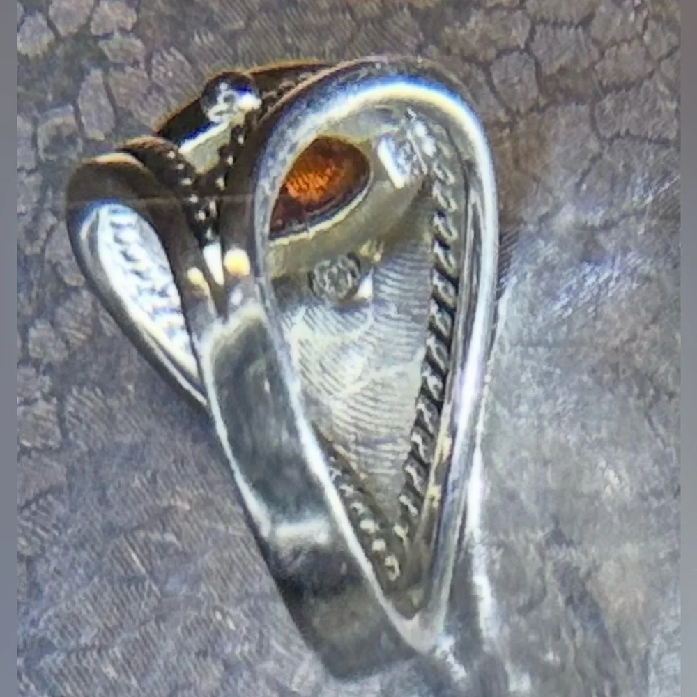 925 Sterling Silver style ring